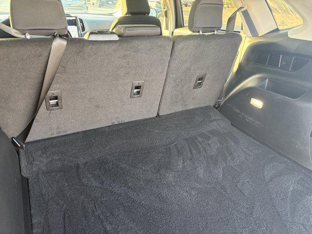 2023 Ford Edge SE