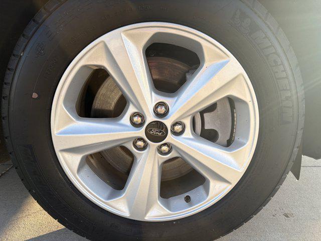 2023 Ford Edge SE
