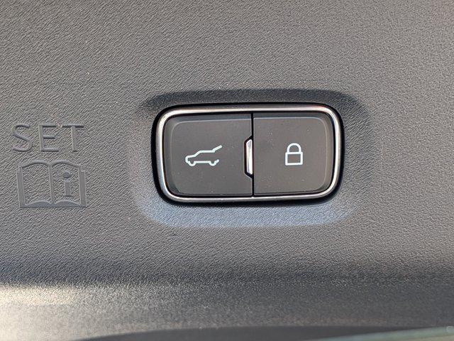 2025 Lincoln Navigator Black Label L