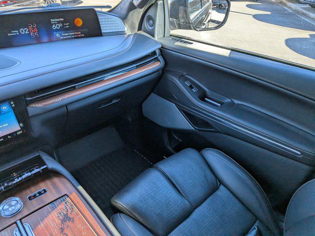 2025 Lincoln Navigator Black Label L