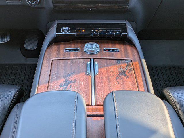 2025 Lincoln Navigator Black Label L