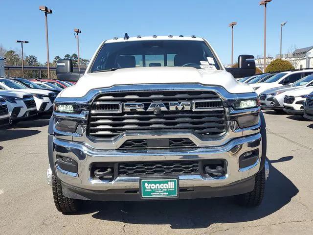 2026 RAM Ram 5500 Chassis Cab RAM 5500 TRADESMAN CHASSIS CREW CAB 4X4 84 CA