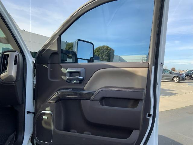 2015 GMC Sierra 3500HD Denali