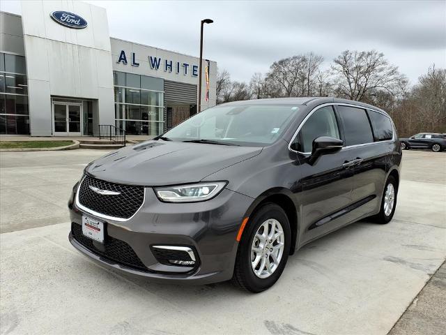 2023 Chrysler Pacifica Touring L for sale in Manchester, TN