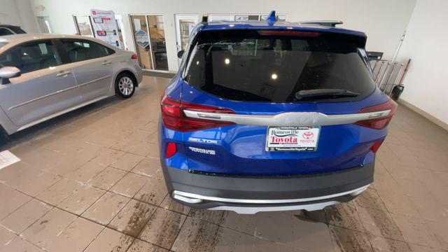 2022 Kia Seltos EX