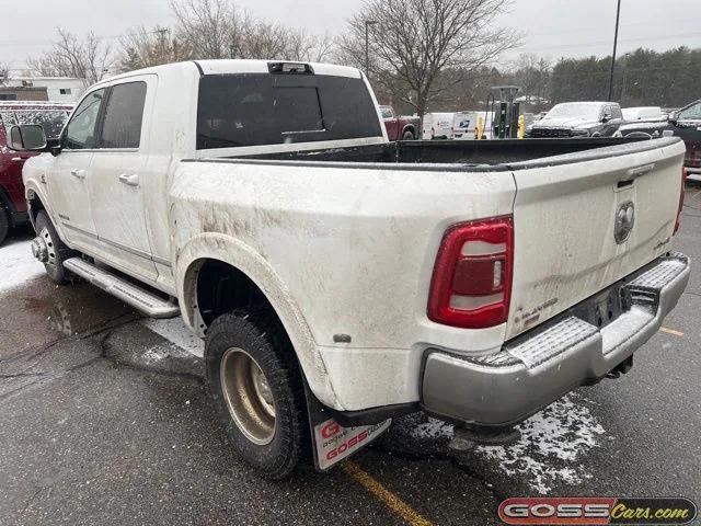 2021 RAM 3500 Limited Mega Cab 4x4 64 Box