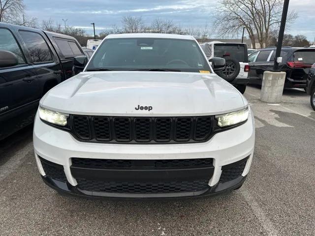 2023 Jeep Grand Cherokee L Altitude 4x4