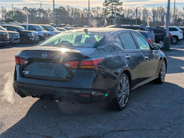 2023 Nissan Altima SL FWD