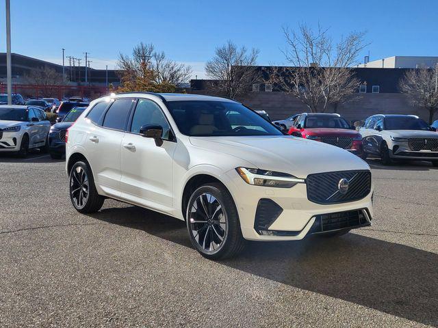 2026 Volvo XC60 B5 Plus