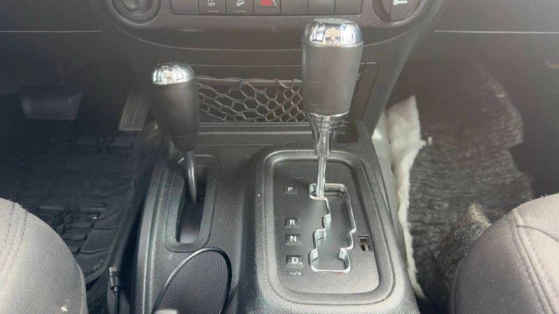 2017 Jeep Wrangler Unlimited Willy Wheeler 4x4