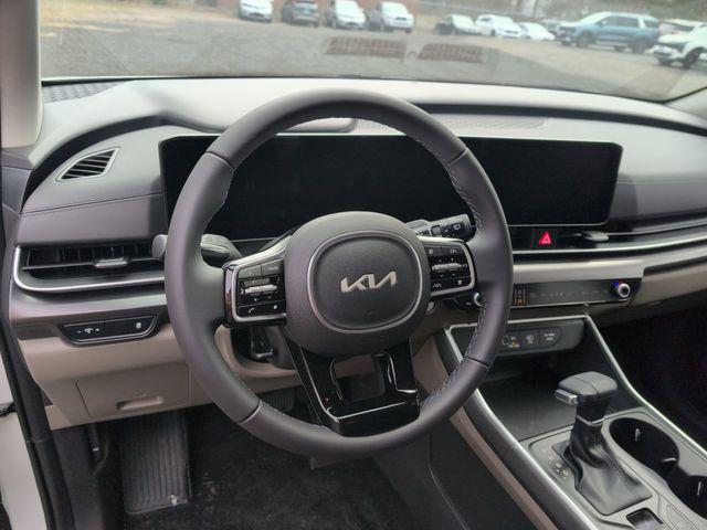 2026 Kia Carnival LXS