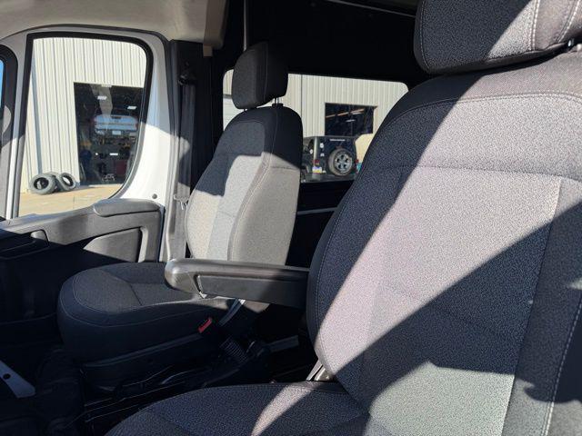 2023 Ram ProMaster 2500 Window Van High Roof 159" WB
