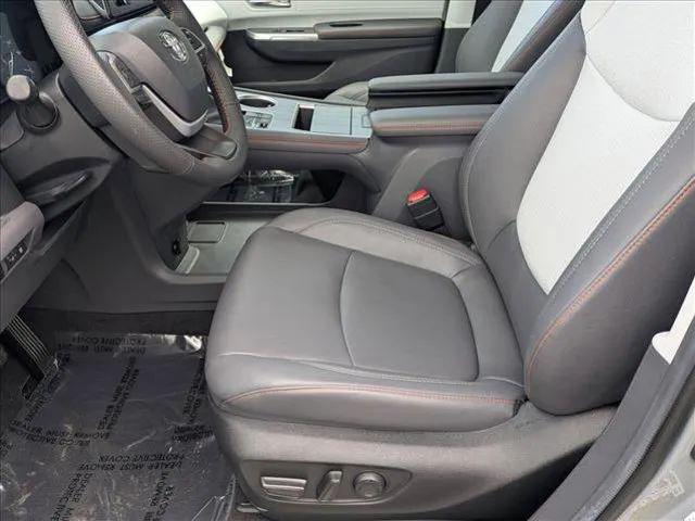 2024 Toyota Sienna XSE