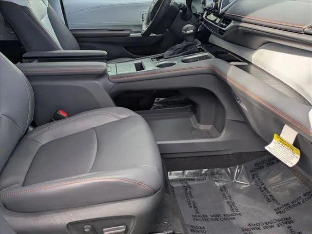 2024 Toyota Sienna XSE
