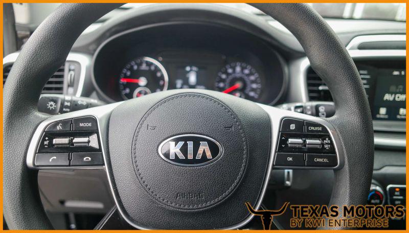 2019 Kia Sorento 3.3L LX