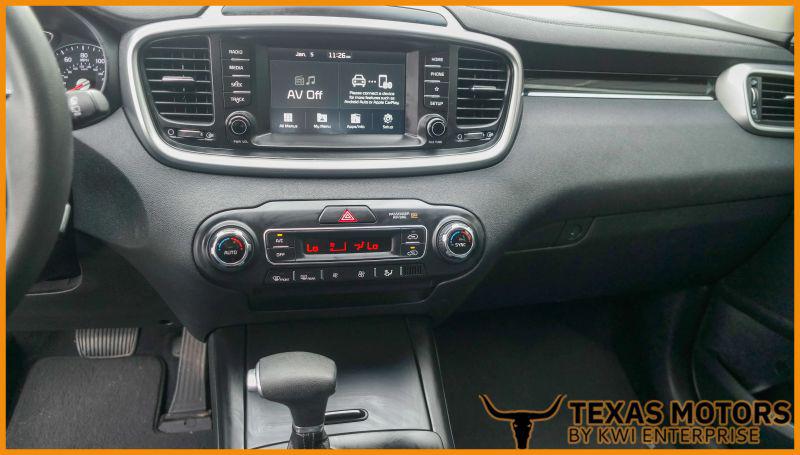 2019 Kia Sorento 3.3L LX