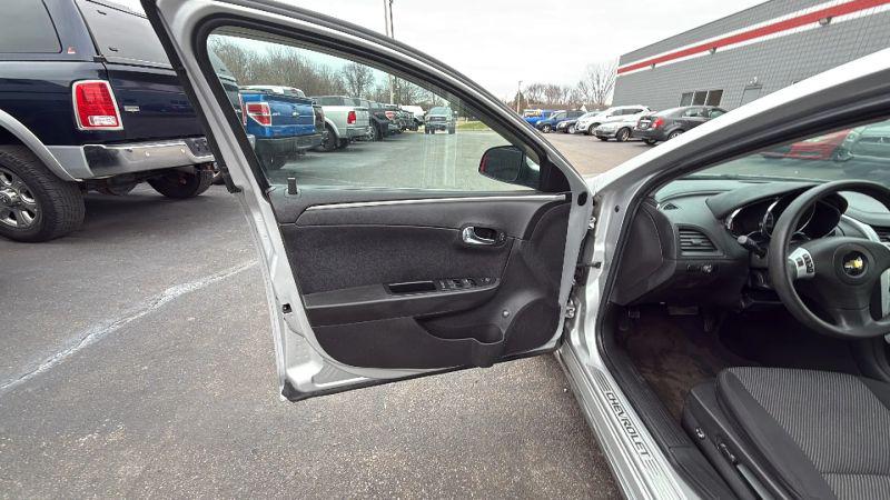 2011 Chevrolet Malibu 1LT