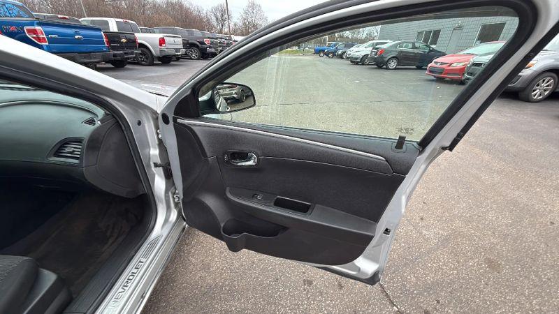 2011 Chevrolet Malibu 1LT