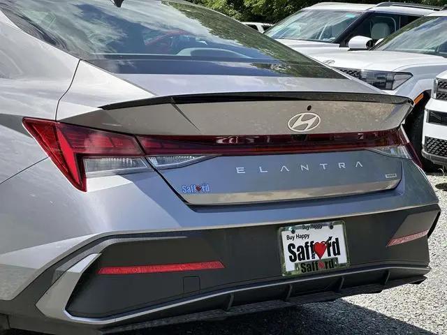 2026 Hyundai Elantra Hybrid SEL Sport