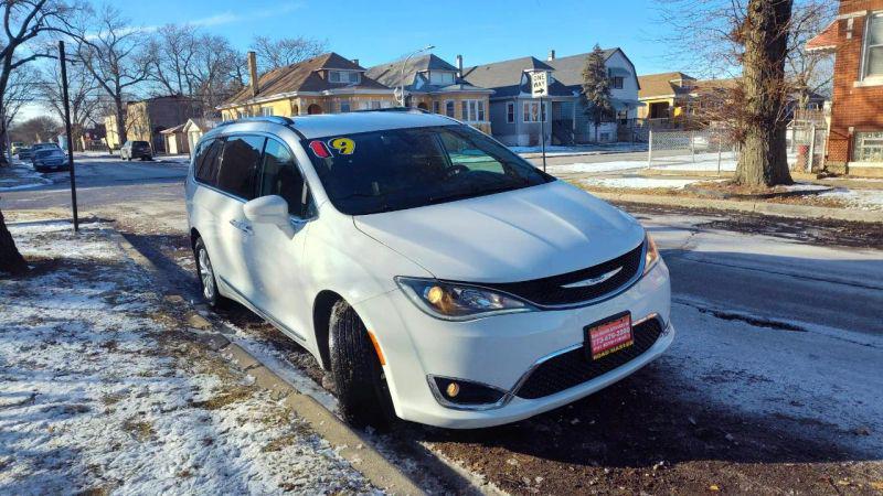 2019 Chrysler Pacifica Touring L