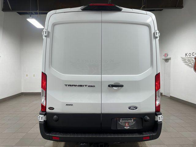 2026 Ford Transit Cargo Van Base