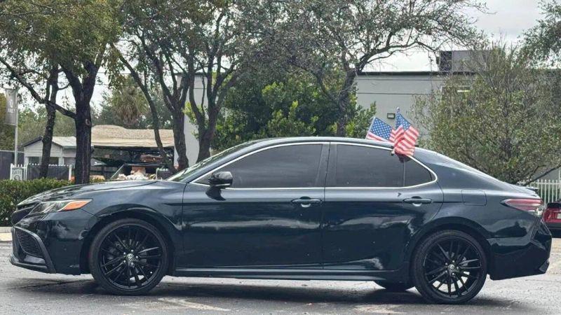 2021 Toyota Camry SE