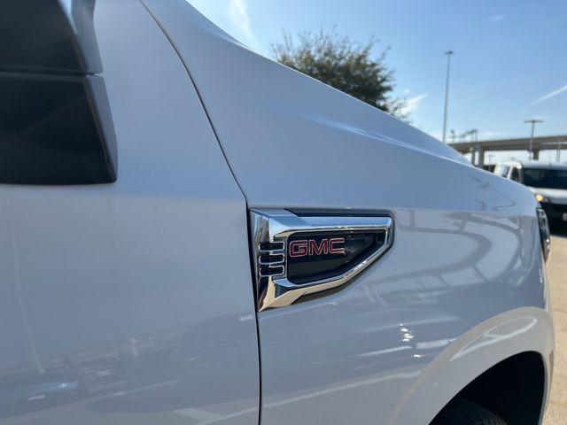 2026 GMC Yukon XL 4WD Elevation