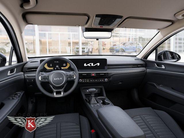 2026 Kia K5 LXS FWD