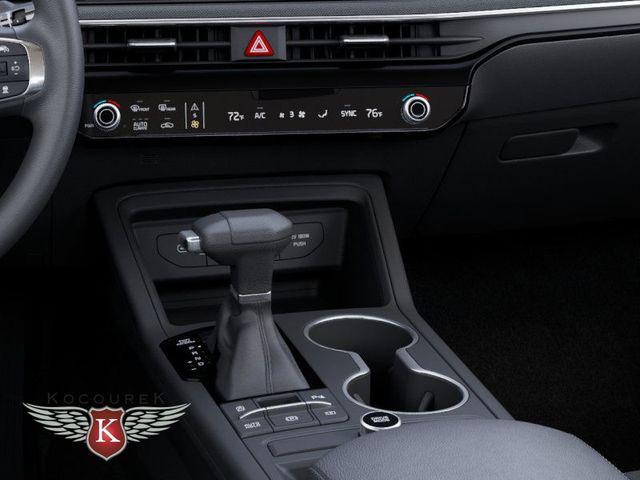 2026 Kia K5 LXS FWD
