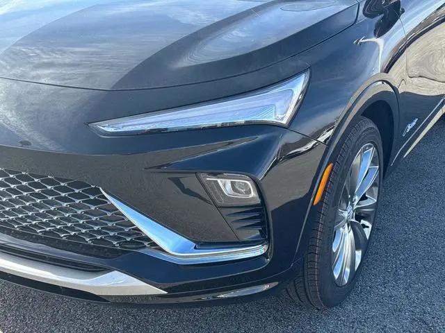 2026 Buick NV Avenir FWD