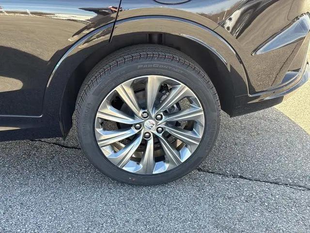 2026 Buick NV Avenir FWD