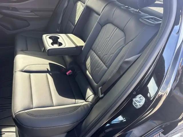 2026 Buick NV Avenir FWD