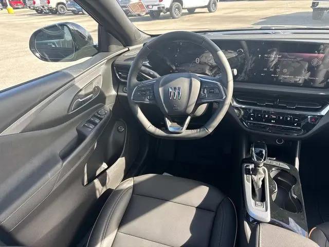 2026 Buick NV Avenir FWD