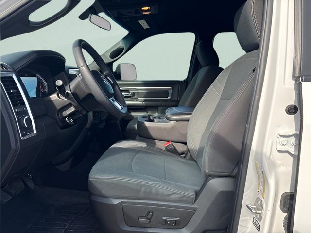 2022 Ram 1500 Classic Warlock Quad Cab 4x4 6'4" Box