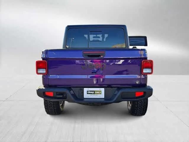 2026 Jeep Gladiator Sport