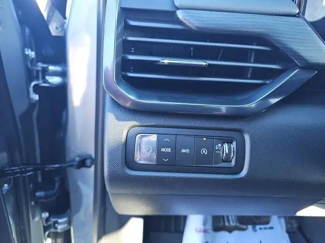 2026 GMC Acadia AT4 AWD