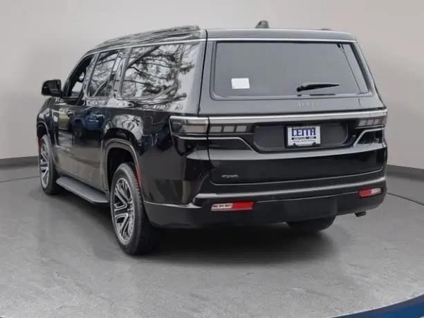 2026 Jeep Grand Wagoneer L 4x4