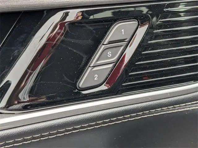 2026 Jeep Grand Wagoneer L 4x4