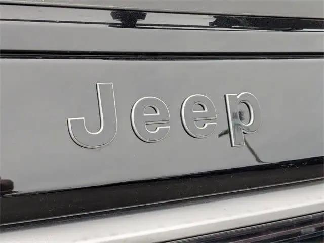 2026 Jeep Grand Wagoneer L 4x4