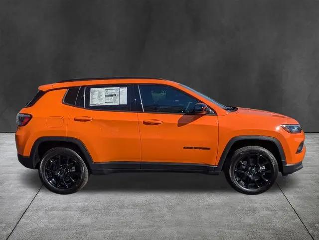2026 Jeep Compass Latitude Altitude