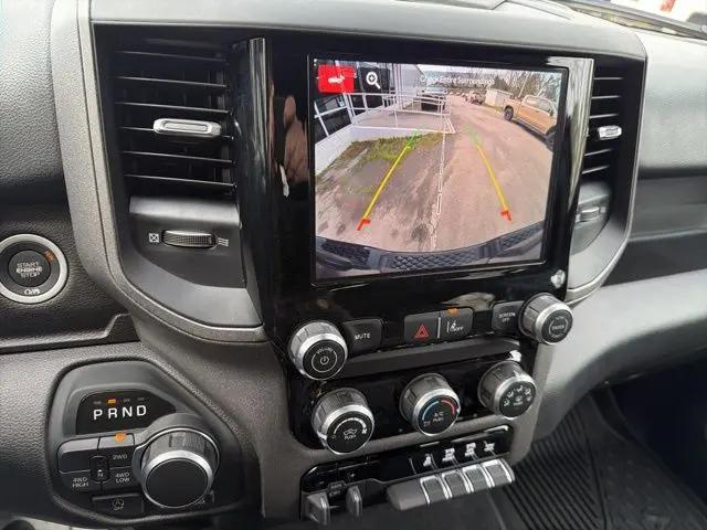 2026 Ram 1500 Warlock Crew Cab 4x4 5'7" Box