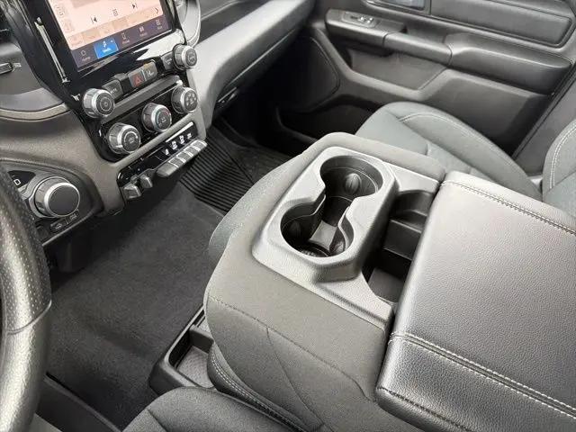 2026 Ram 1500 Warlock Crew Cab 4x4 5'7" Box