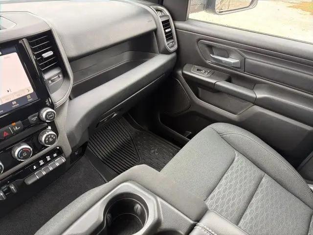 2026 Ram 1500 Warlock Crew Cab 4x4 5'7" Box