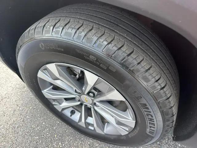 2025 Chevrolet Equinox AWD LT