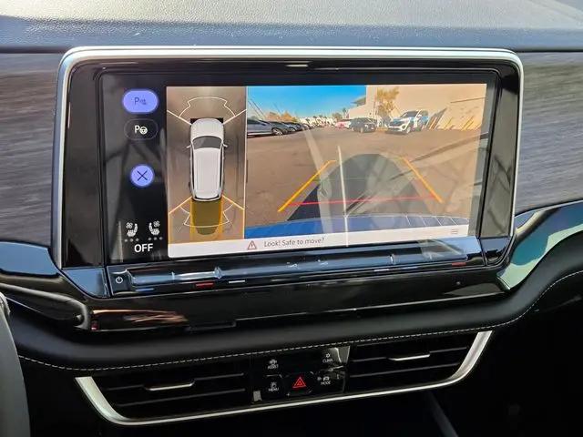 2025 Volkswagen Atlas 2.0T SEL Premium R-Line