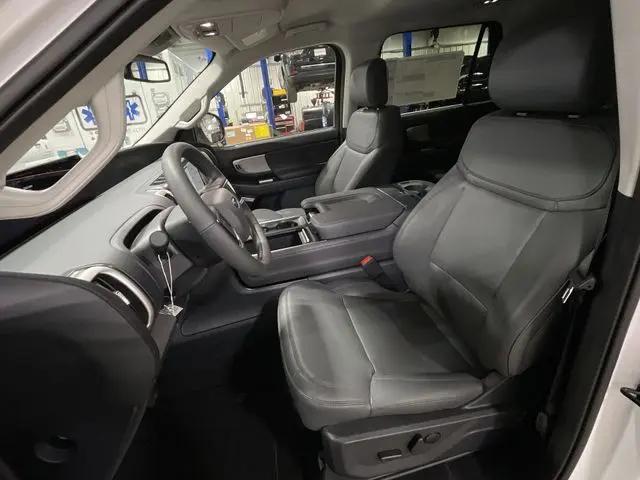2026 Ford Expedition Max Active MAX