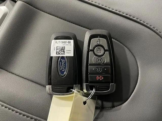 2026 Ford Expedition Max Active MAX