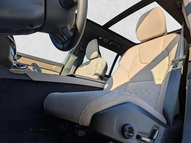 2026 Volvo XC90 Plug-In Hybrid Plus, T8 AWD, Electric/Gasoline, Bright, 7 Seats
