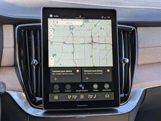 2026 Volvo XC90 Plug-In Hybrid Plus, T8 AWD, Electric/Gasoline, Bright, 7 Seats