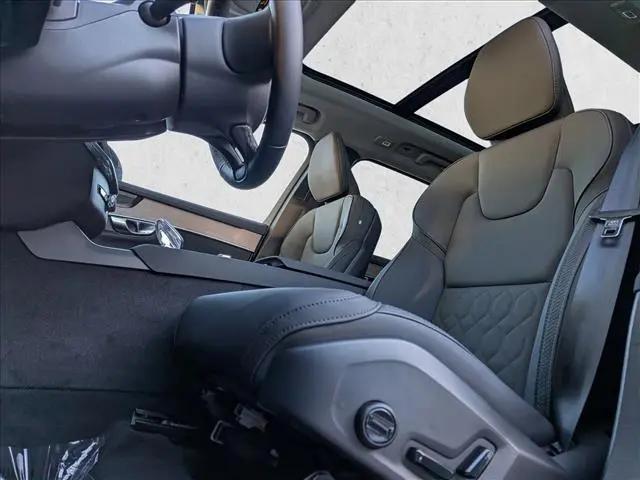 2026 Volvo XC90 Plug-In Hybrid Plus, T8 AWD, Electric/Gasoline, Bright, 7 Seats